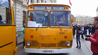 Парад и выставка ретро транспорта. Автобусы и троллейбусы.