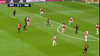 Alexandre Lacazette WORLD CLASS dribbling