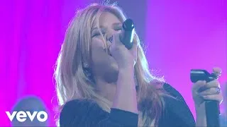 Kelly Clarkson - Walk Away