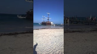 Пляж в Баваро. Атлантика. Доминикана.апрель 2017 г.