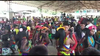 Bailando indigena