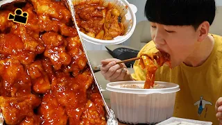 Spicy Tteokbokki & Cheogajip Chicken! ENG Cinema Mukbang DoNam