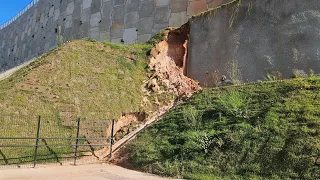 Nossa Arena MRV - TRABALHO NA ENCOSTA /PRAÇA DOS TORCEDORES.