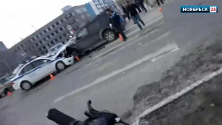 Три человека пострадали в аварии с патрульным автомобилем ДПС в Муравленко