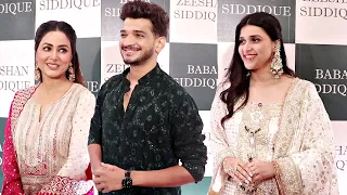 Mannara Chopra, Munawar Faruqui And Hina Khan Together At Baba Siddique Iftar Party 2024 | BB 17