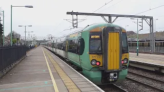 Double Southern Class 377 arrives at Tring (16/11/21)