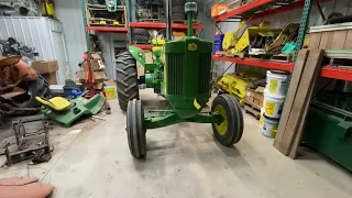 1956 John Deere 720 Standard - Intro