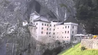 Castillo de Predjama de Eslovenia