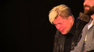 Incredibly drunk millionaire makes a total ass of himself during his own celebrity roast