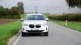 The first-ever BMW iX3 – on location, Munich: Driving