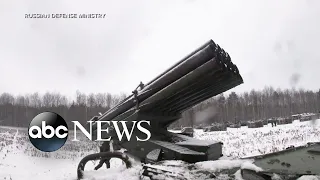 Russia holds military drills along Ukraine border I GMA