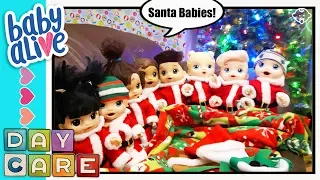 👶Baby Alive Daycare! Baby Alive Kids decorate the Christmas tree 🎅and dress up as Santa!