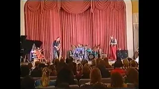 Lokomotiv Konkret anno 1992 - Live in Smolensk, Russia.