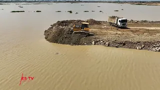 Incredible New Road Building Technology In Big Lake Bulldozer SHANTUI Pushing Clearing Rock