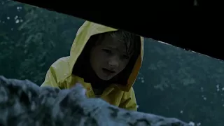 IT | Georgie meets Pennywise