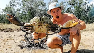 EP 22 - Solo Barehanded MUDCRAB Hunt! (Campfire Cook Up) | Catch n Fry