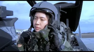 日本初の女性戦闘機パイロット。: Japan's First Female Fighter pilot