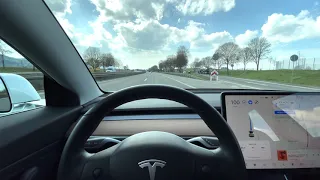 #Tesla Model 3 abgefahrene #Bridgestone Ganzjahresreifen / #Continental reifen nach Achsvermessung