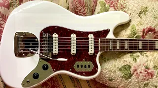 Squier VI Bass