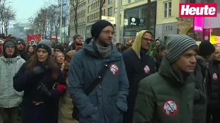 Zeichen gegen Schwarz-Blau: Demo zog über 20.000 an