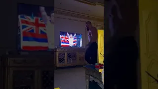 Conor McGregor watching Max Holloway vs yair Rodriguez