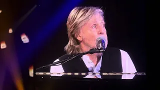 Paul McCartney - “Let It Be”. Got Back Tour 2023. Adelaide. Australia.