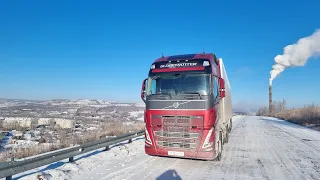 Срезаем путь в Забайкальск.На Фуре по ЖД мосту.VOLVO FH 540.