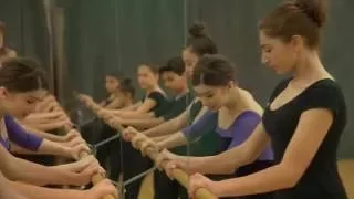 Ballet class l Grand Stage Dance