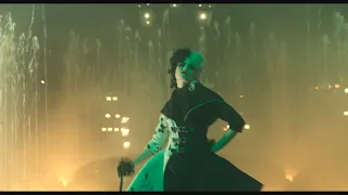 Cruella - fashion show opening rock (John Mccrea - I Wanna Be Your Dog ) soundtrack 14 clip