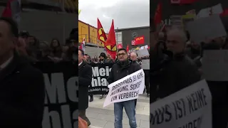 Demo gegen Rechten Terror in Hanau. 22 Februar 2020, Duisburg - Deutschland