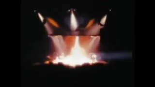 Queen - We Are The Champions (Live in Rotterdam: 19/04/1978)