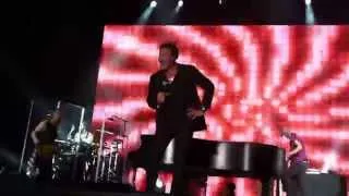 Lionel Richie - Brick House on Fire in Dubai 2014