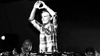 Avicii Vs. Madonna - Girl Gone Wild (RIP from Pete Tong BBC Radio 1)