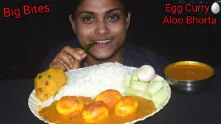 Spicy Egg Curry With Rice And Aloo Bhorta Eating