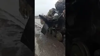 Поврежденный украинский танк Т-64БВ обр.17-го года