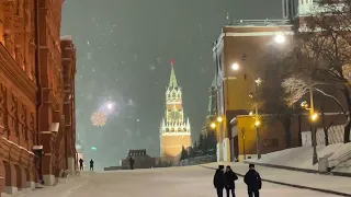 Москва. Красную площадь закрыли в новогоднюю ночь. Репортаж с места событий.