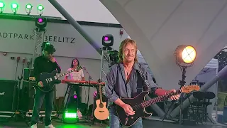 Don't Play Your Rock 'n' Roll To Me ☝🎸🎶😉 - Chris Norman, Beelitz, Germany, July 4, 2023 live