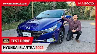 Hyundai Elantra 2022 (4K)- La radical transformación de un conocido sedán coreano