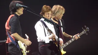 Paul McCartney - Paperback Writer  - Antwerp  28-Mrt-2012