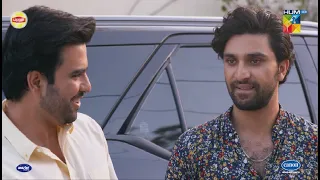 Adam Apni Neha Behan Ki Mangni Ki Tiyari Mein Masroof - Hum Tum - HUM TV