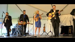 Kentucky Waltz / Rhonda Vincent and The Rage featuring Hunter Berry and Zack Arnold