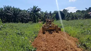 Kita rapikan bosku #komatsu #grader #viral #fyp