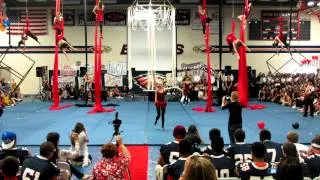 Homecoming Rally 2012: Aerial Team