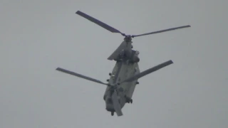 RAF Chinook  Display RIAT Air Show Fairford 2017 15jul17 1201p