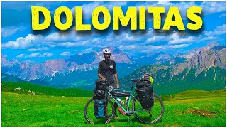 Los DOLOMITAS, la belleza de los ALPES ITALIANOS 💚 | Viajando en bicicleta por el mundo