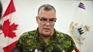 Le commandant de l’Armée canadienne en visite au régiment du Saguenay