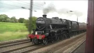 70013 Oliver Cromwell and Black 5 44932 'The Scarborough Spa Express' 30.08.11.wmv