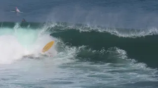 THIS WHY YOU DON'T SURF  LIKE THIS, SURFERS DROPIN AND WIPEOUT SURFING AT ULUWATU