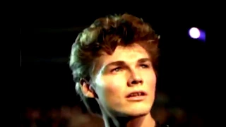 a-ha - Cry Wolf (Subtitulado al español) (Video Original) HD