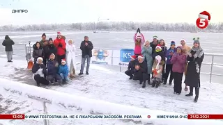 Без переїдання та похмілля. Як відсвяткувати новорічні свята і не потрапити під крапельницю